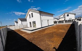 Vila moderna cu mansarda- 4 camere- Teren 390 mp-STR Miorita - Poză 6