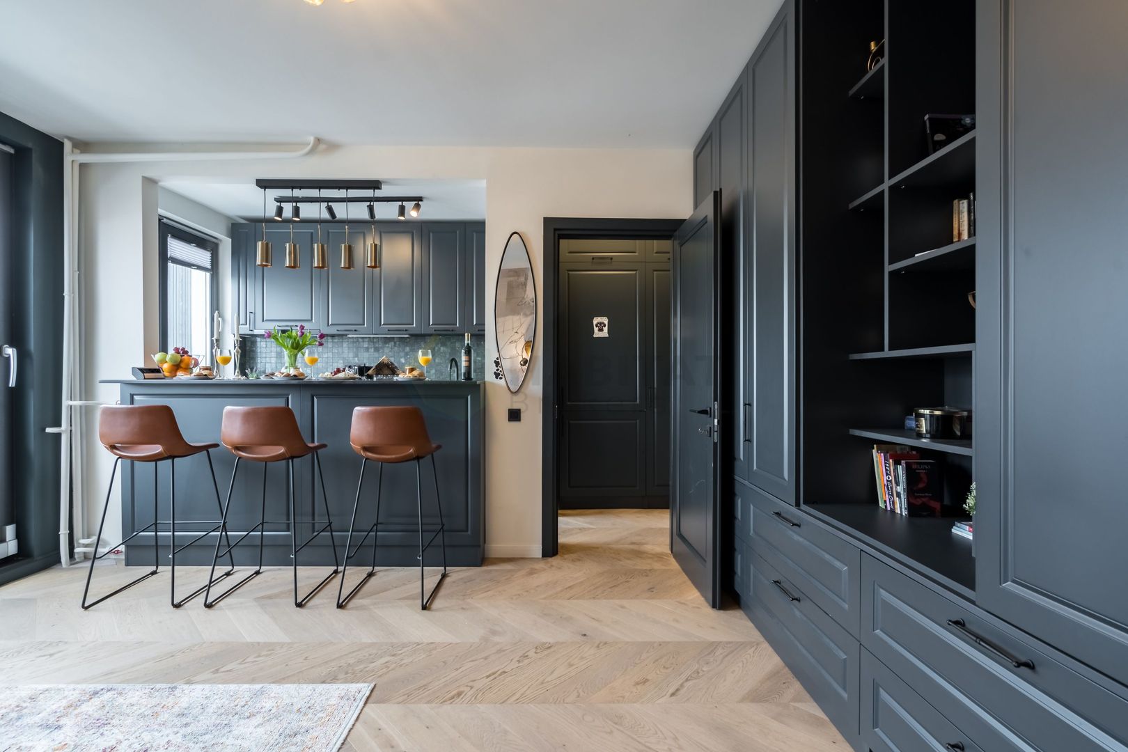 O Vacanță Permanentă în Inima Capitalei, Magheru/Bălcescu - Poză 9