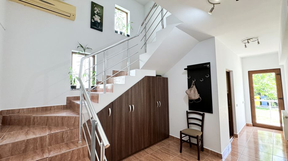 Vila Individuala cu 7 Camere | Teren 252 MP | Otopeni DN1- langa Lidl - Poză 12
