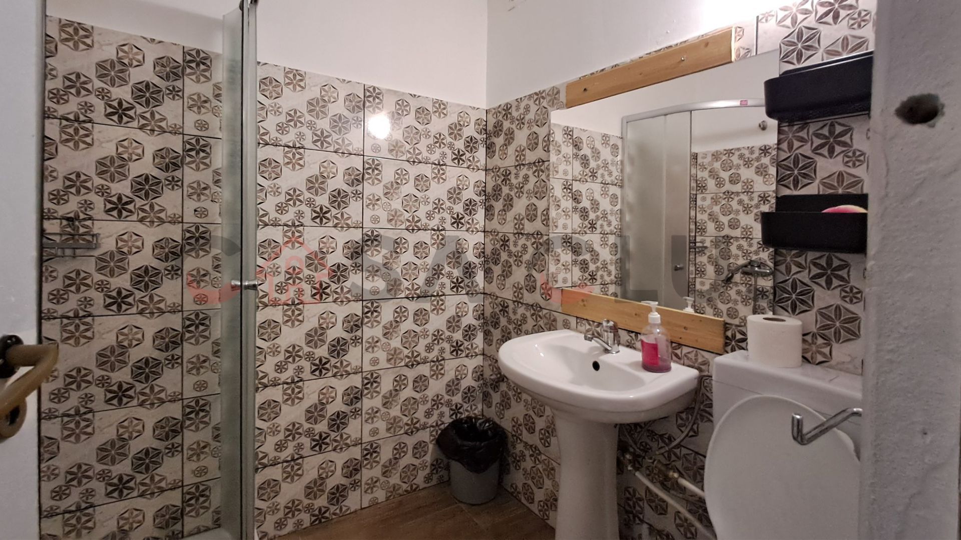 Ultracentral!! Clădire / 3 nivele – 14 camere, 300 mp utili, B-dul Eroilor!! - Poză 8