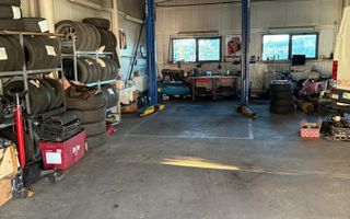 Hală de închiriat | 150 mp + birou 50 mp | Zonă Corunca - Poză 3