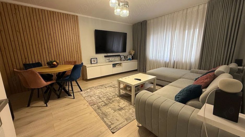 Apartament 3 camere Bucuresti Mall - Poză 2