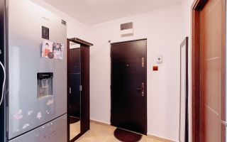 2 camere, renovat, etaj 7 – vedere panoramică către Lacul IOR - Poză 9