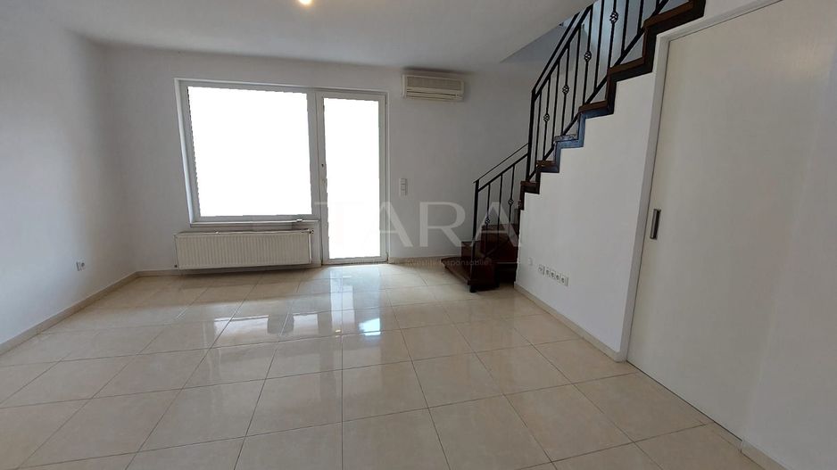 Casa duplex de vis în Florești – spațiu, lumină și grădină proprie. - Poză 1