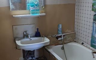 Se vinde apartament 56mp Rahova - Poză 5