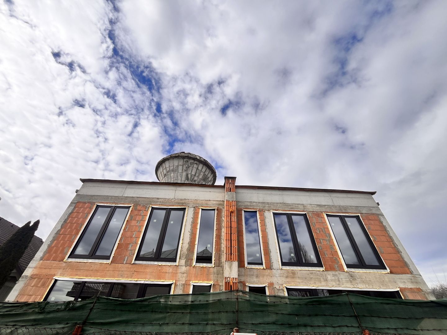 Case de Vanzare   180/165 Mpu I Suceava/Zamca I2200Euro/Mp Util - Poză 1