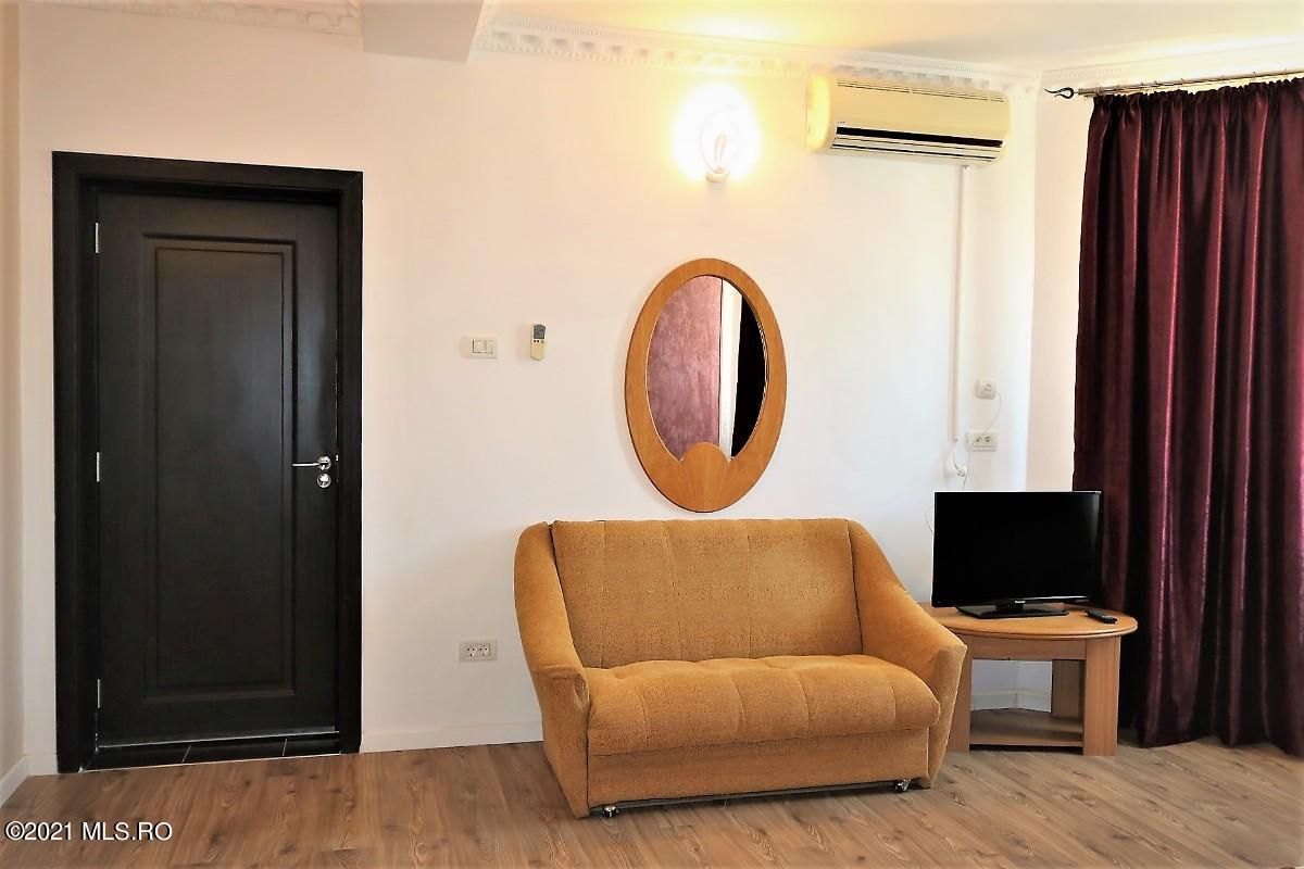 Mamaia Nord - Langa Mare, pensiune la cheie, 11 camere, 9 bai! - Poză 65