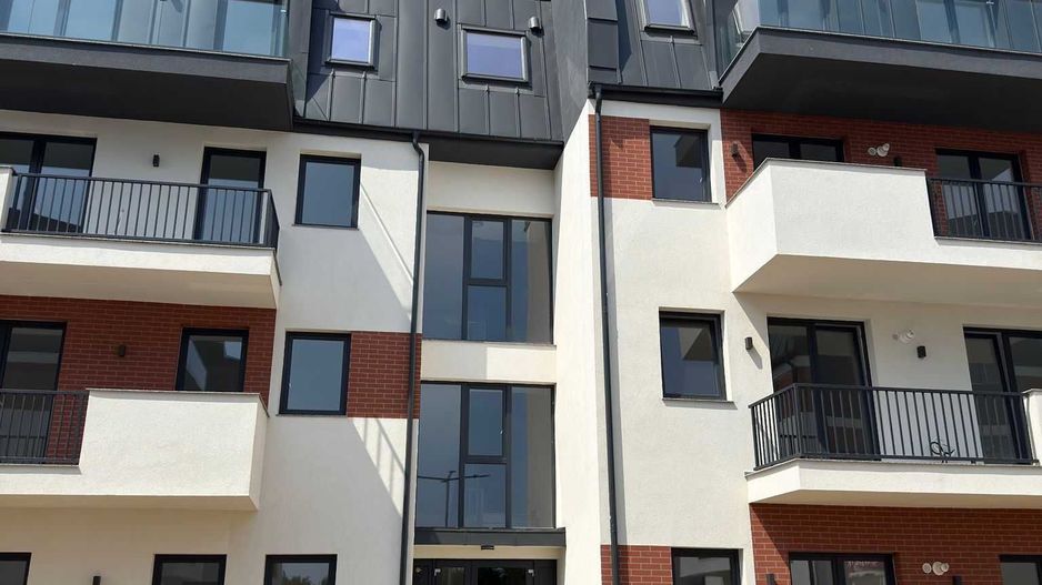 BRASADAS vinde ap 3 cam semi-finisate 1,2,3 camere NOI. - Poză 1