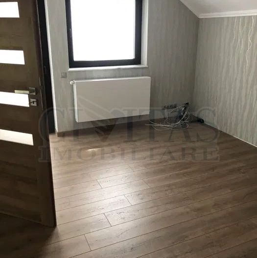 Casa noua, 130 mp, S+P+M, zona strazii Paris, ideal sediu firma! - Poză 3