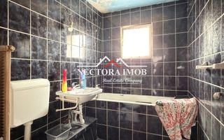 NECTORA IMOB-Apartament 3 camere, 2 bai, 3 balcoane, Zona Velenta,65mp - Poză 10