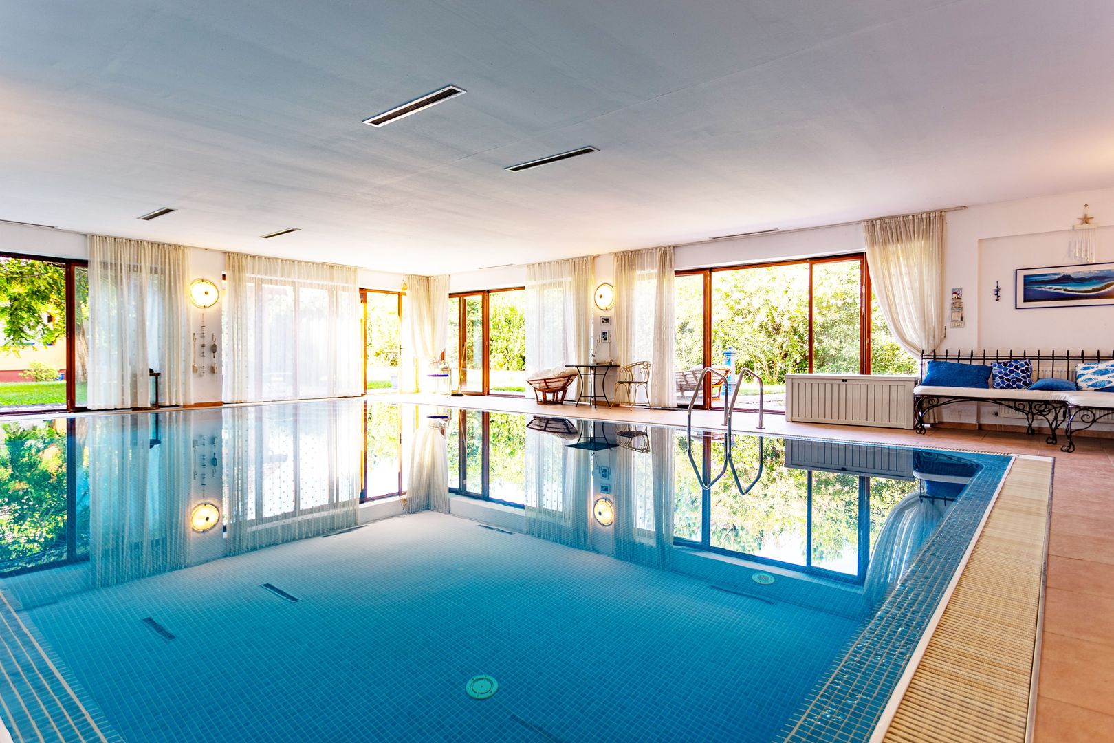 Oportunitate! Proprietate pretabilă pentru Investiție - Poză 1