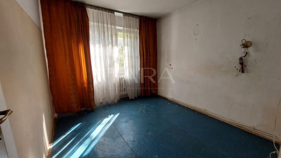 Apartament 2 camere Mănăștur – clasic, de renovat complet. - Poză 2