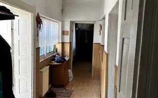 Apartament 3 camere la casă cu curte și grădină – zonă centrală. - Poză 4