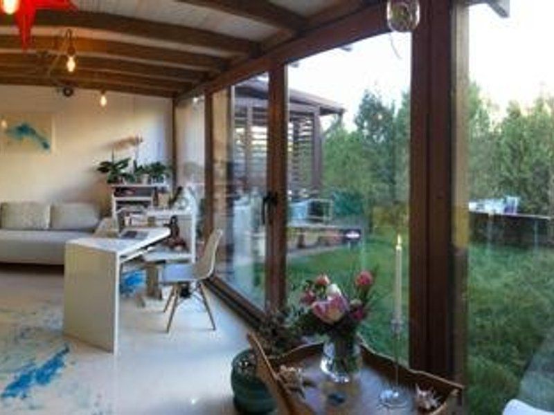 Vila mobilata si utilata, curte, terasa inchisa, parcare - Poză 6