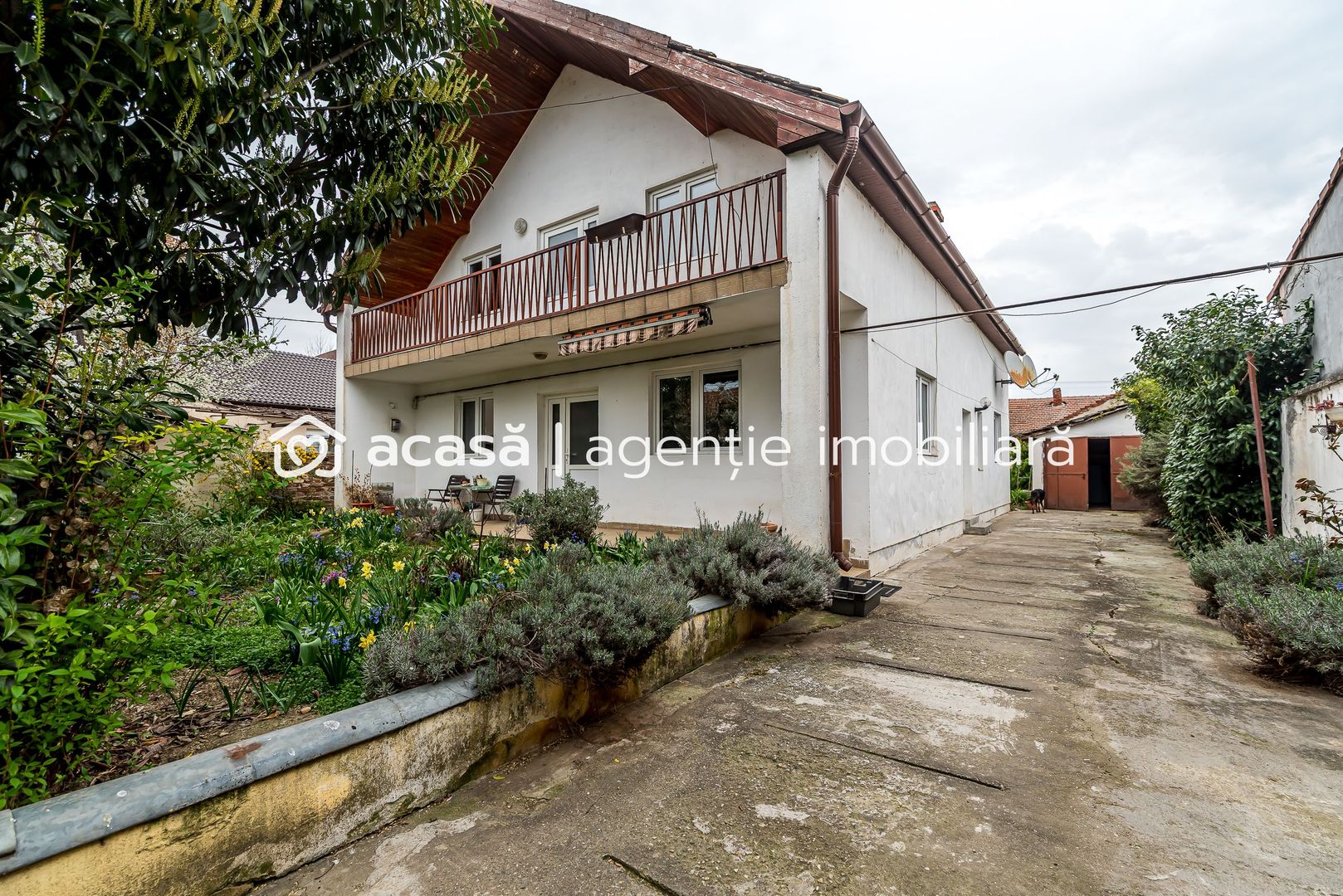 Casă 5 camere Aradul Nou Zona Tabacovici. Teren 360 mp și garaj - Poză 4