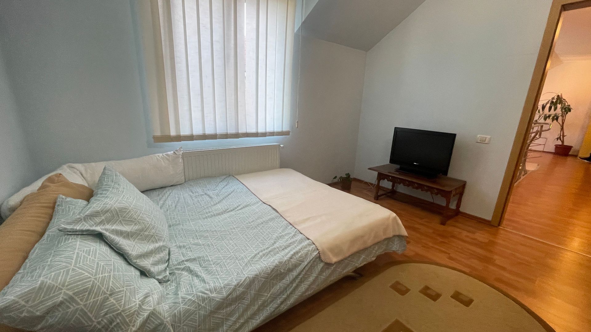 Casa individuala P+M,spatioasa in zona Mircea Cel Batran - Poză 21