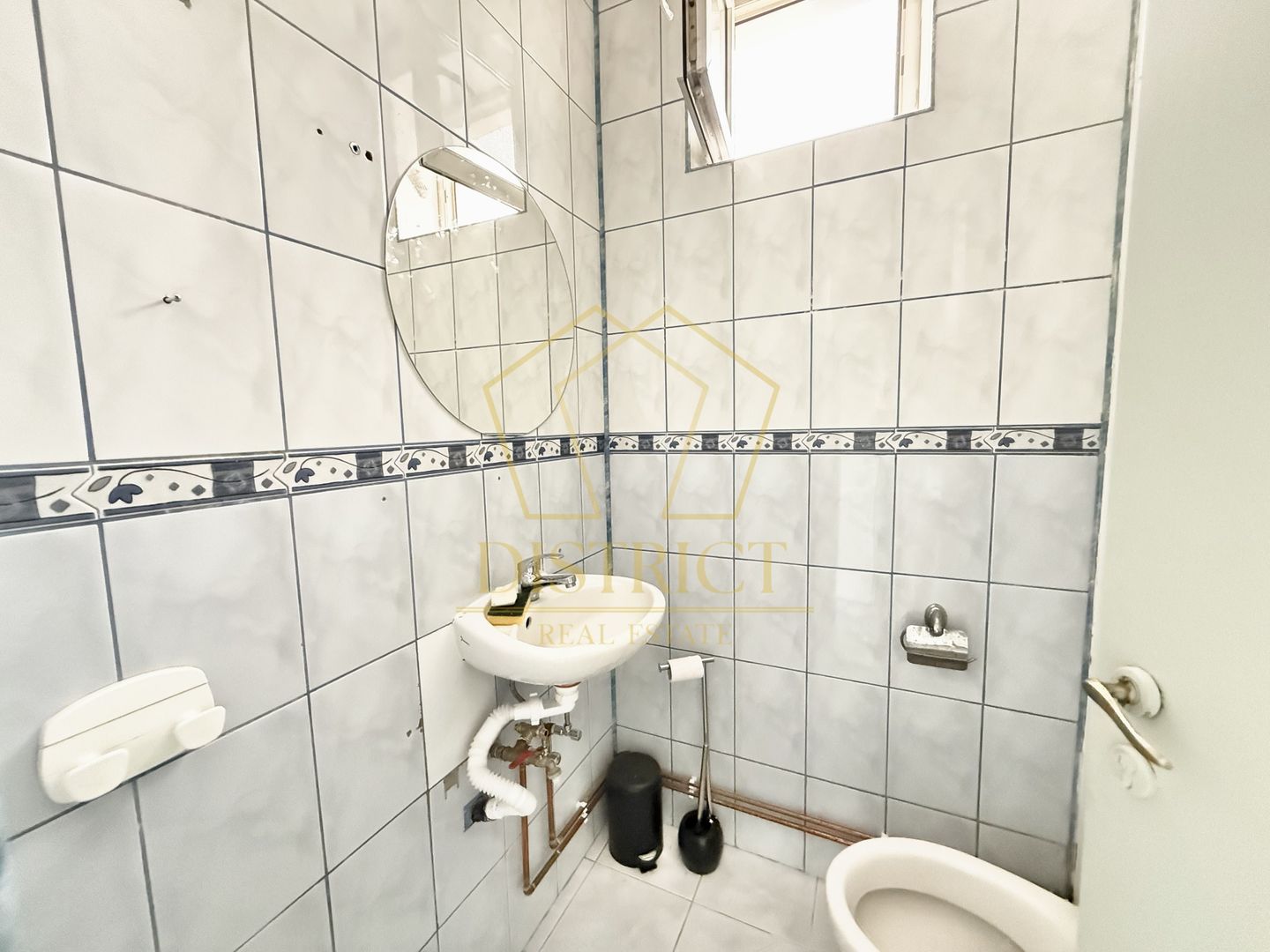 COM 0% Cladire P+1E cu parcare si VAD la principala | Giarmata - Poză 17