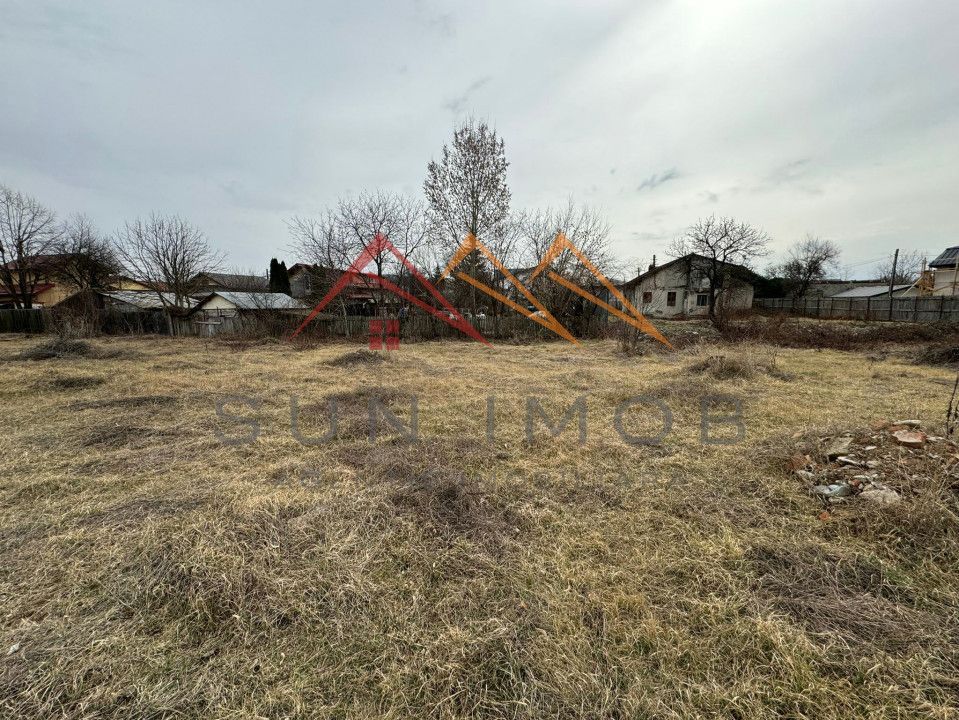 Teren intravilan 2992 mp, zona centrala, fara trafic auto, Campina - Poză 2