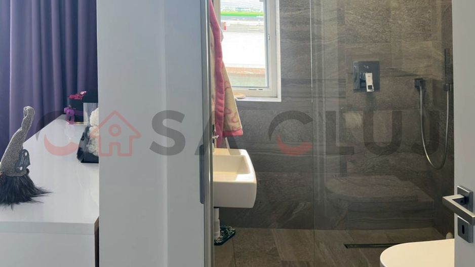 Apartament 3 camere, Ultrafinistat, zona Vivo Moll!! - Poză 9