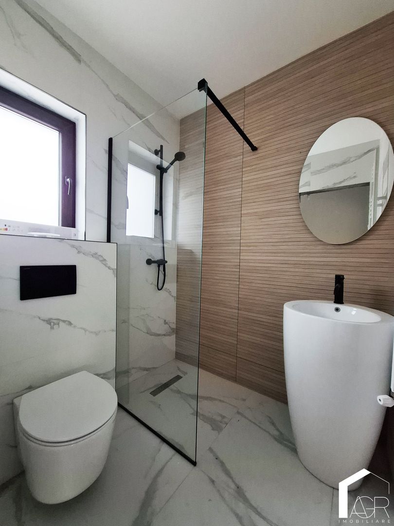 Casa P+1E+M, cu 5 camere, zona Rudului - Poză 7