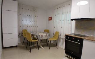 🏡 Casă Individuală în Zonă Centrală | Curte Proprie - Poză 6