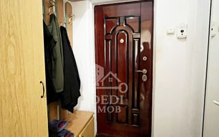 Apartament 2 camere de vanzare in zona Rogerius, Oradea - Poză 5