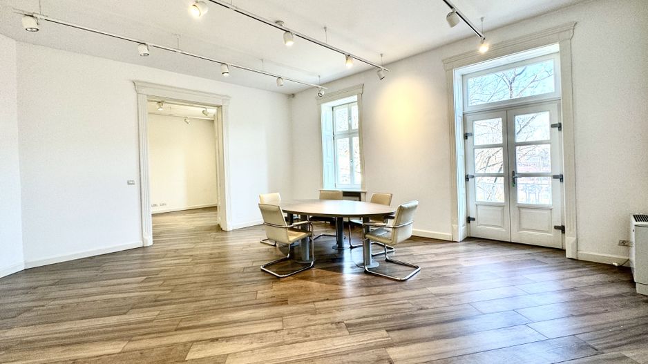 Spațiu Birou - Imobil complet renovat - Poză 1