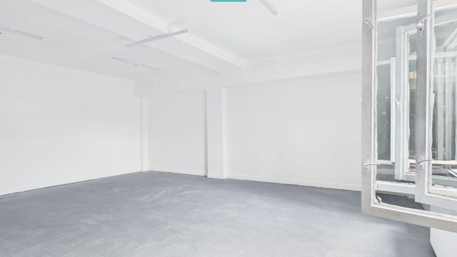 Proprietate multifuncțională centrală 1000 mp - Poză 19