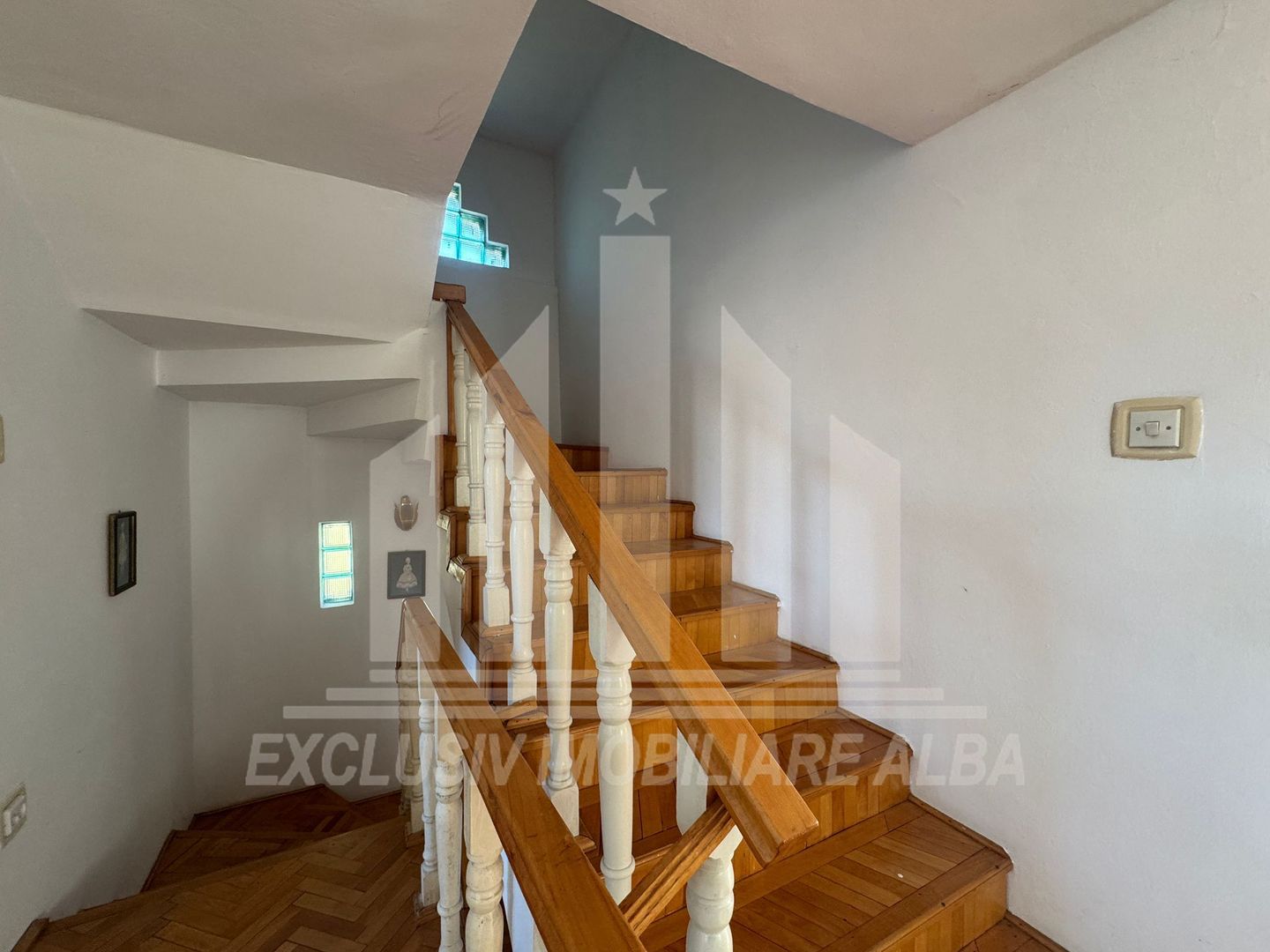 Casa individuala | Pensiune | 320 mp | 750 mp teren | Cetate - Poză 13