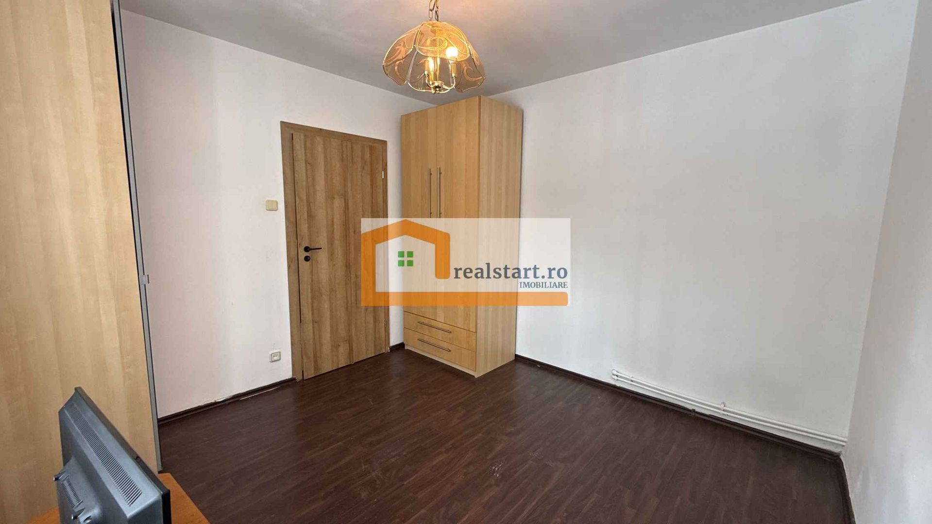 Parter Inalt, langa Mall Park Lake, Metrou Dristor, Piata, Centrala termica, - Poză 6