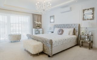 Vilă ultramodernă cu piscină - Poză 9