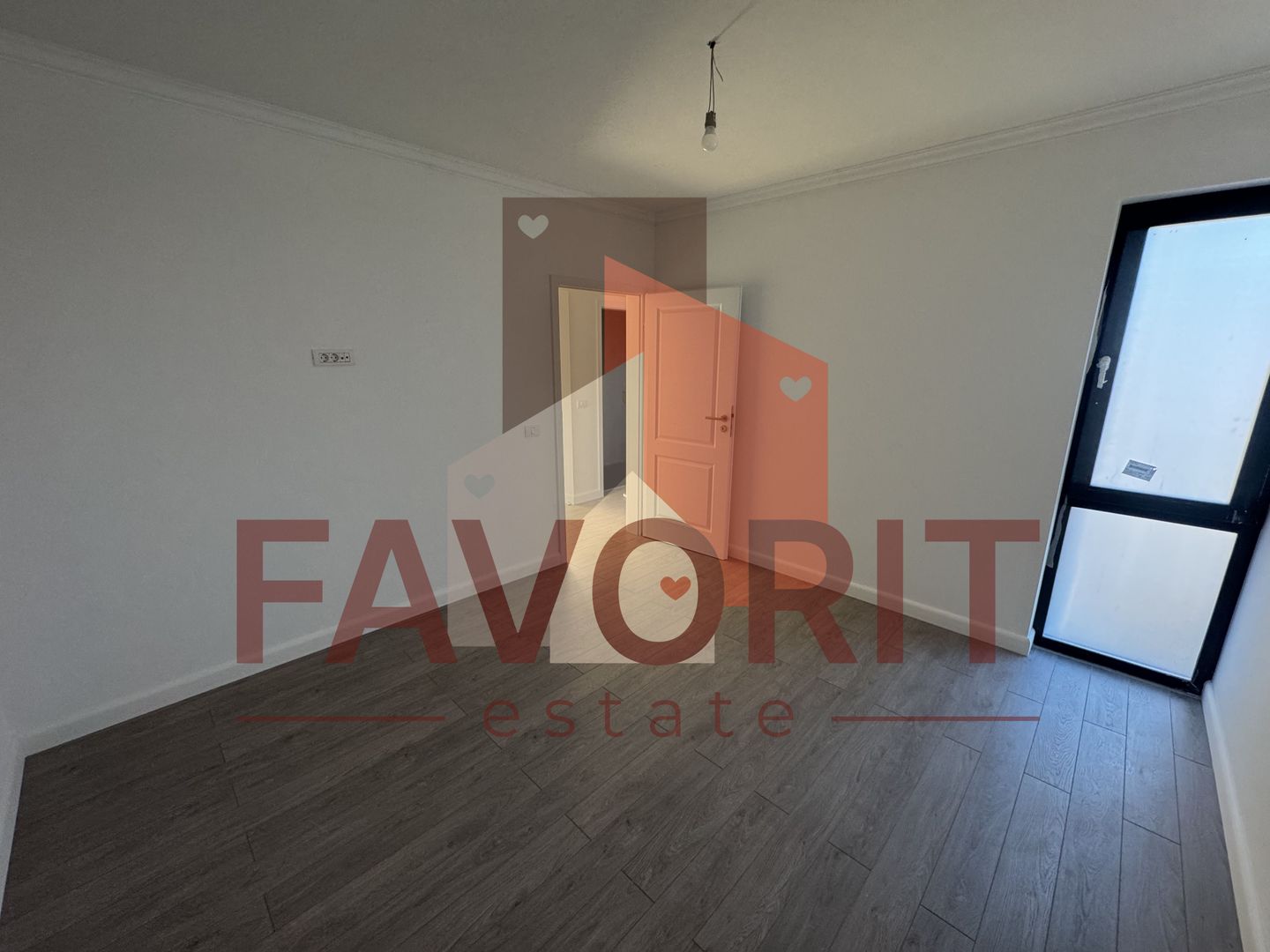 Comision 0%. Panouri si pompa de caldura. Despartit prin camera tehnica - Poză 18