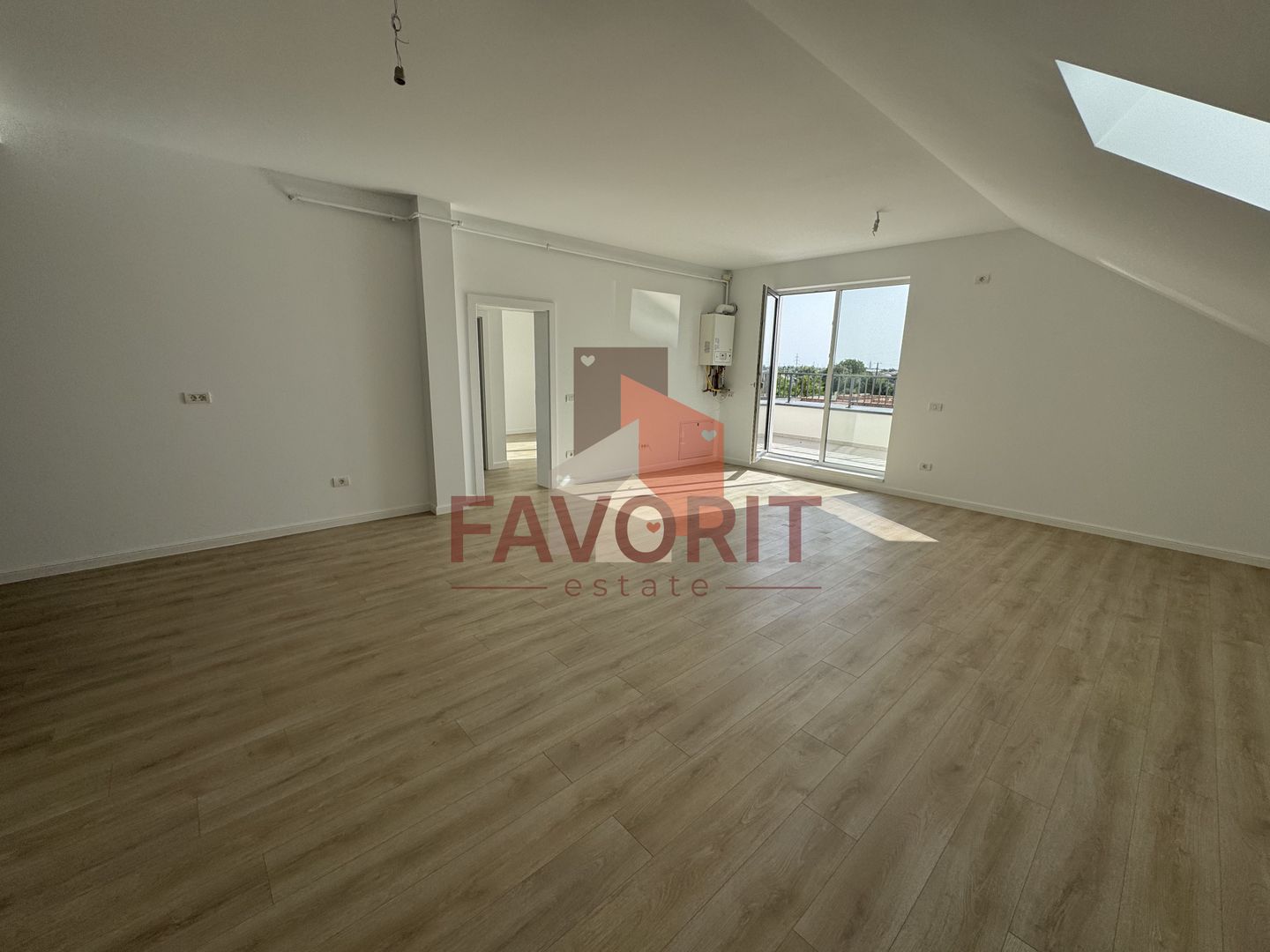 Comision 0%. Terasa 20 mp. Spatios. 2 bai. Lift. Disponibil imediat - Poză 2