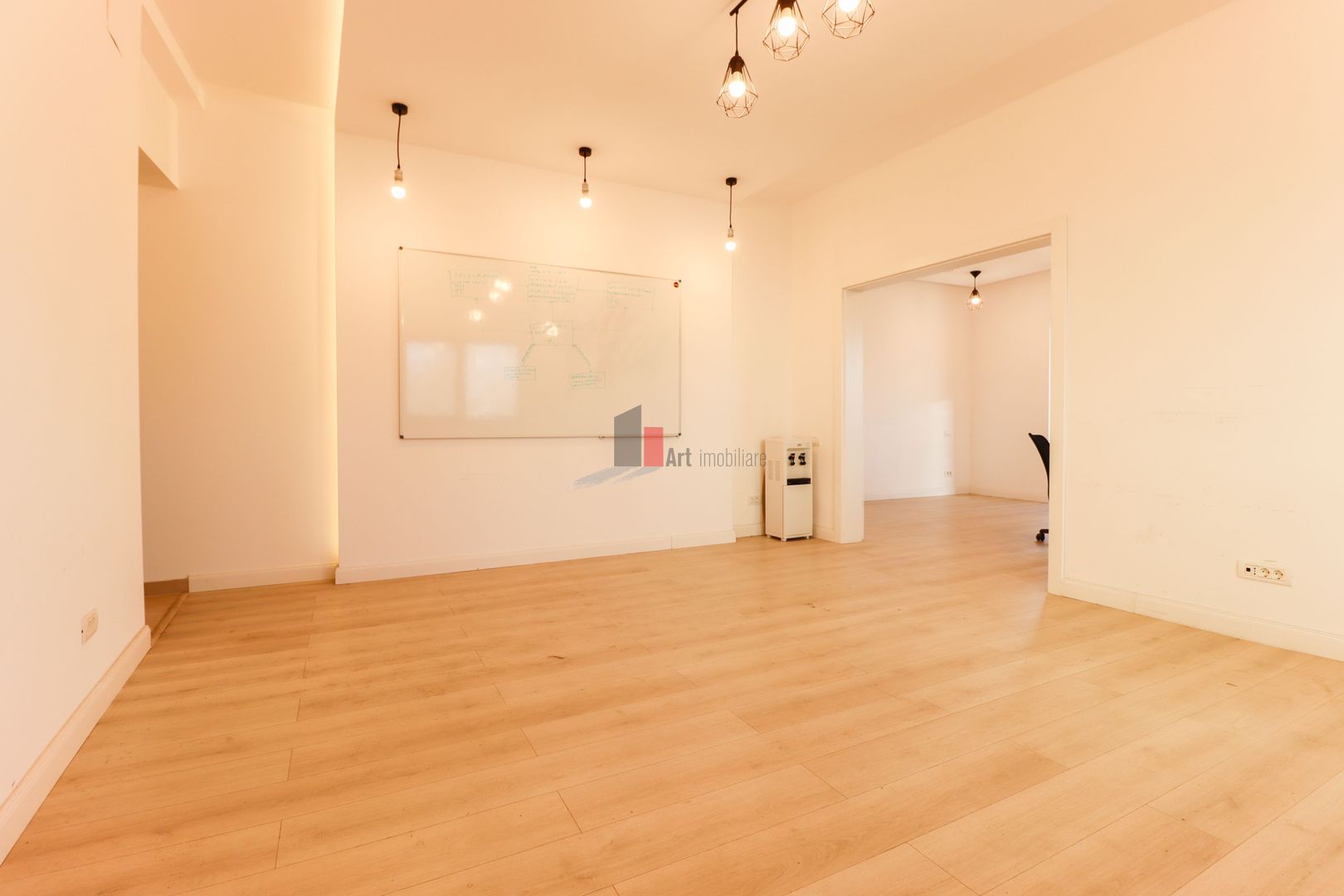 Vila "STRATO", ultrafinisata, comercial/birouri, "BLACK FRIDAY" - Poză 11