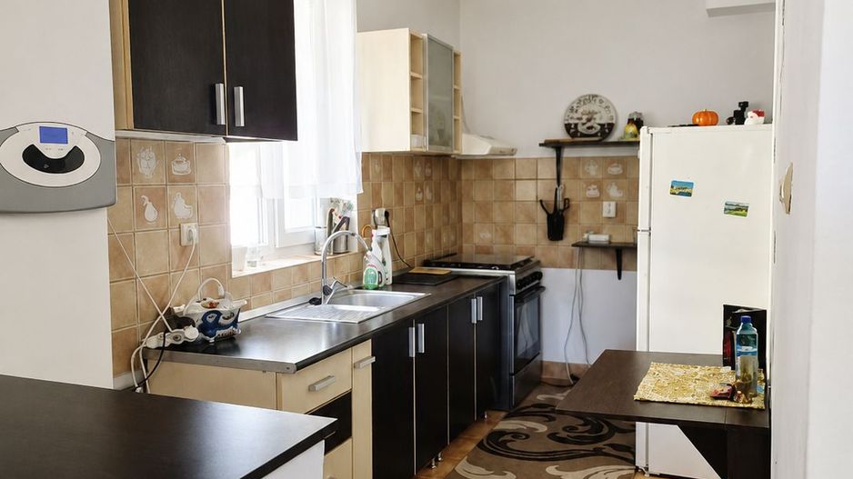 Duplex Spațios în Giulești-Sârbi - Poză 3