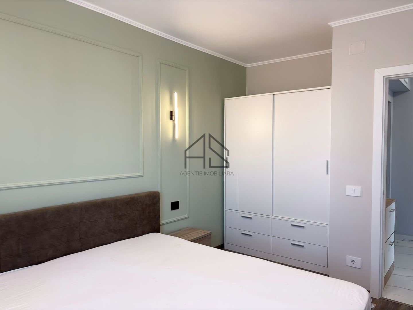 De închiriat | Apartament cu 3 Camere | Loc de parcare | Prima Nufărul - Poză 5