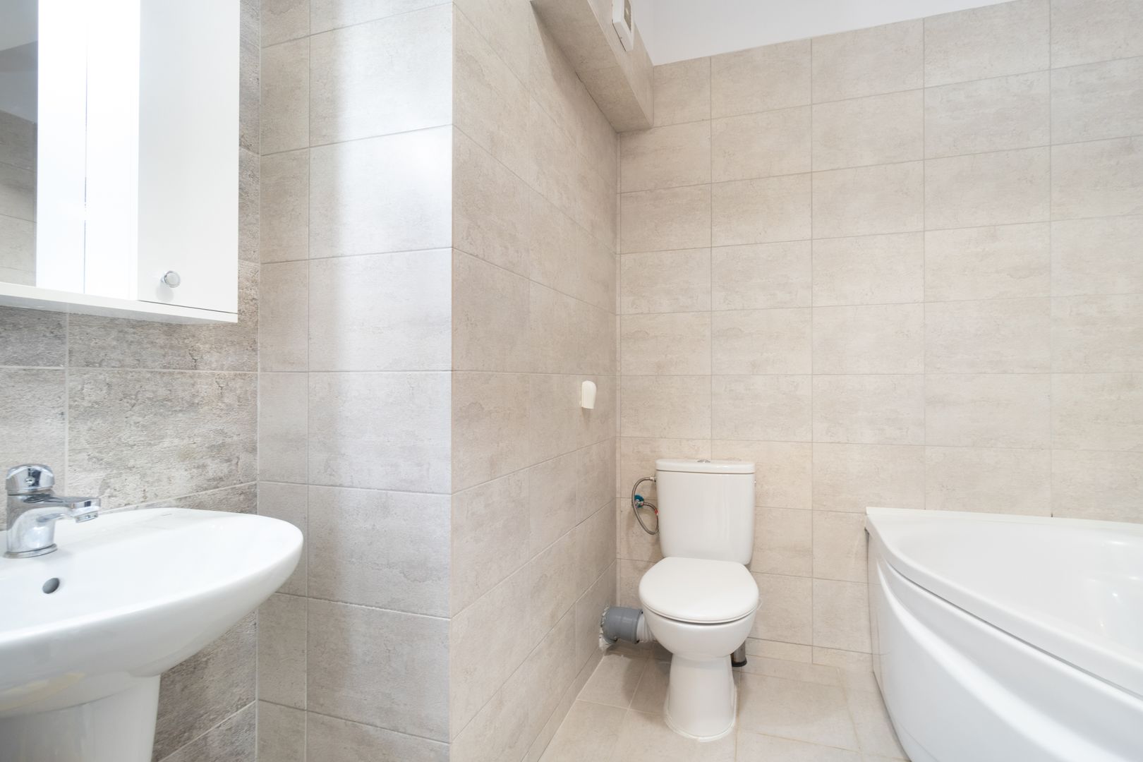 Vanzare 2 camere | Militari Residence | Living mare | Mobilat & utilat - Poză 9