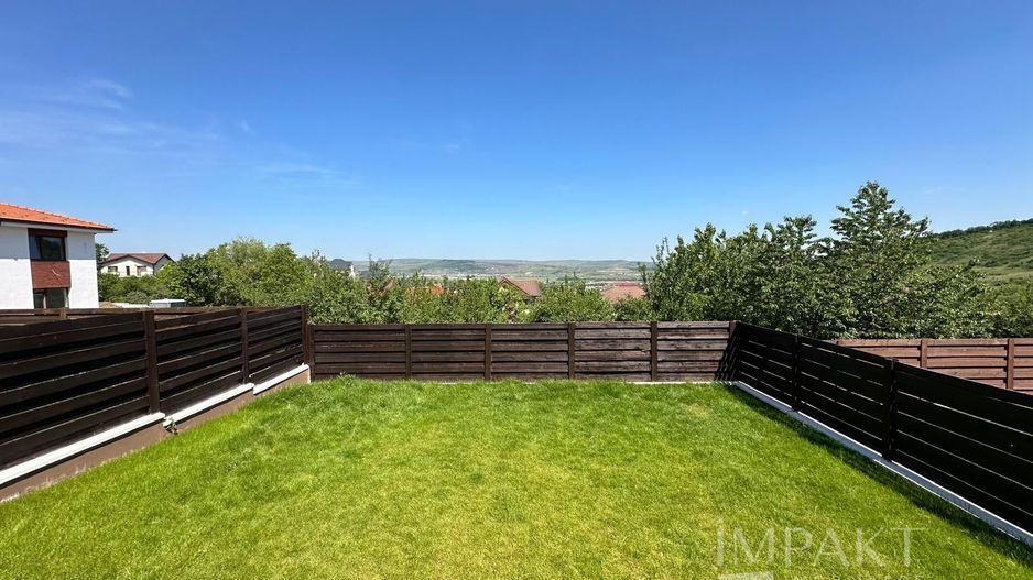 Vila deosebita spre inchiriere in Dezmir! - Poză 18