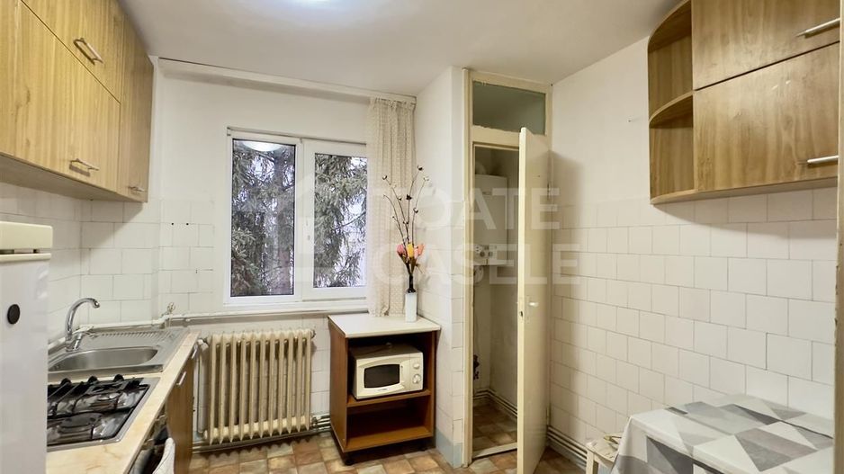 Apartament cu 2 camere, zona C. Brancusi - Poză 1