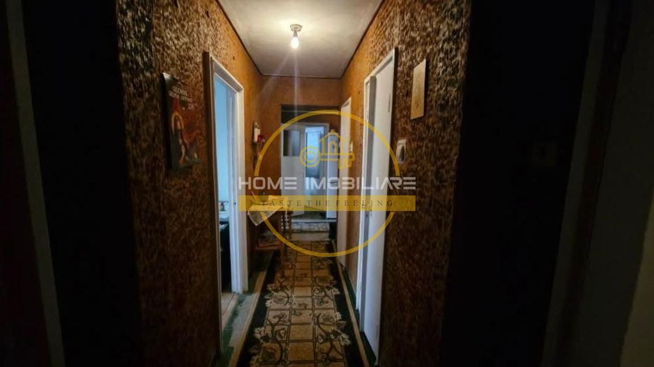 Apartament cu 3 camere / 80 mp / in zona Tatarasi - Poză 4