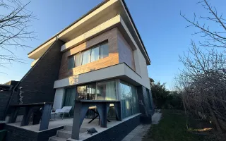 Vila mare in Pantelimon aproape de Lacul Pantelimon, la cheie - Poză 14