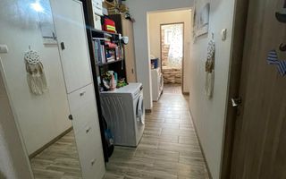 Apartament cu 3 camere de vanzare, zona Cetate - Poză 7