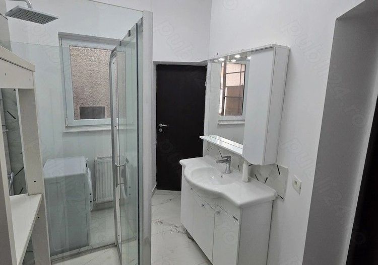 Apartament renovat ( doar birouri)  Bulevardul Lascar Catargiu - Poză 6