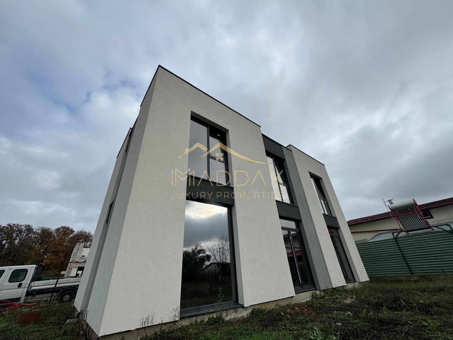 Vila balotesti - Poză 1