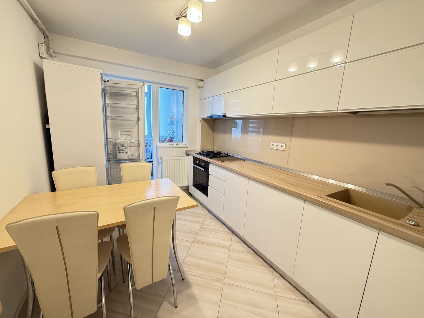 Apartament 4 camere Lacul Tei Teiul Doamnei - Poză 10