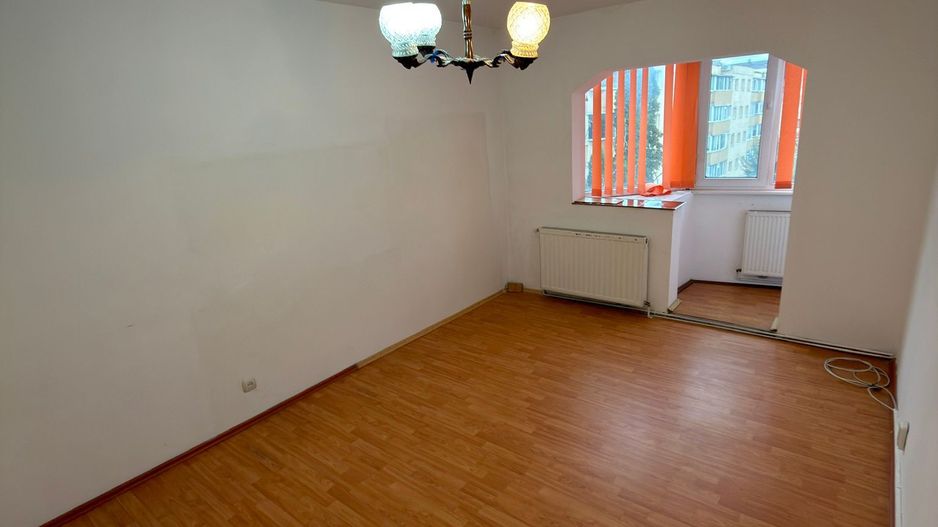 Apartament 3 camere , Paraului, zona Astra. - Poză 2
