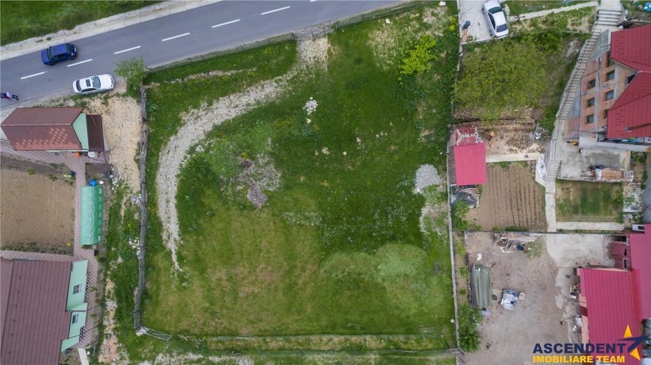 Teren intravilan, pe 1.500 mp, deschidere la asfalt, Zarnesti, Brasov - Poză 6
