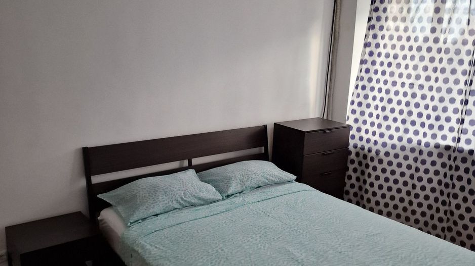 Se închiriază apartament 3 camere – zona Chibrit - Poză 1