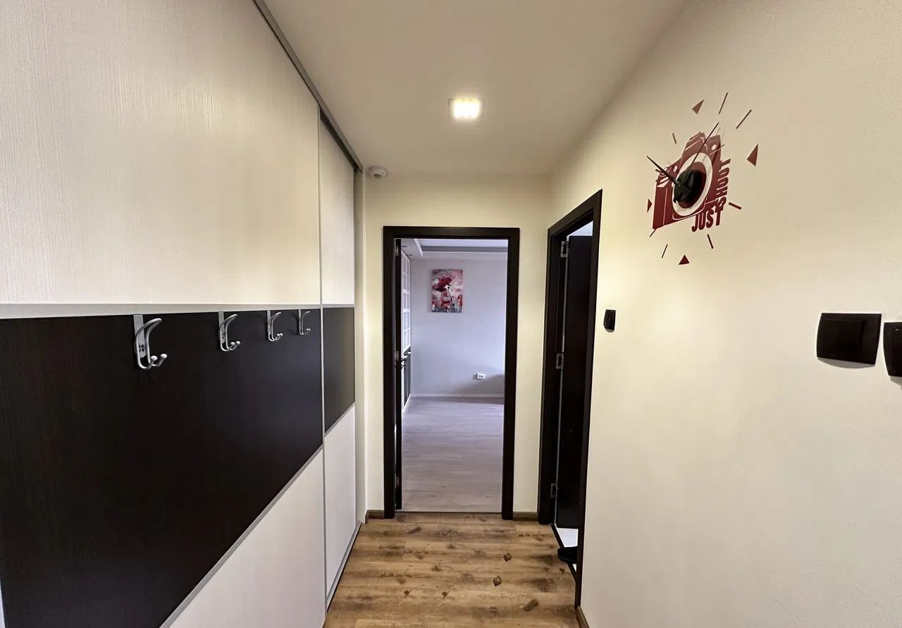 GARSONIERA DECOMANDATA MODERNA BLOC REABILITAT METROU GORJULUI - Poză 7