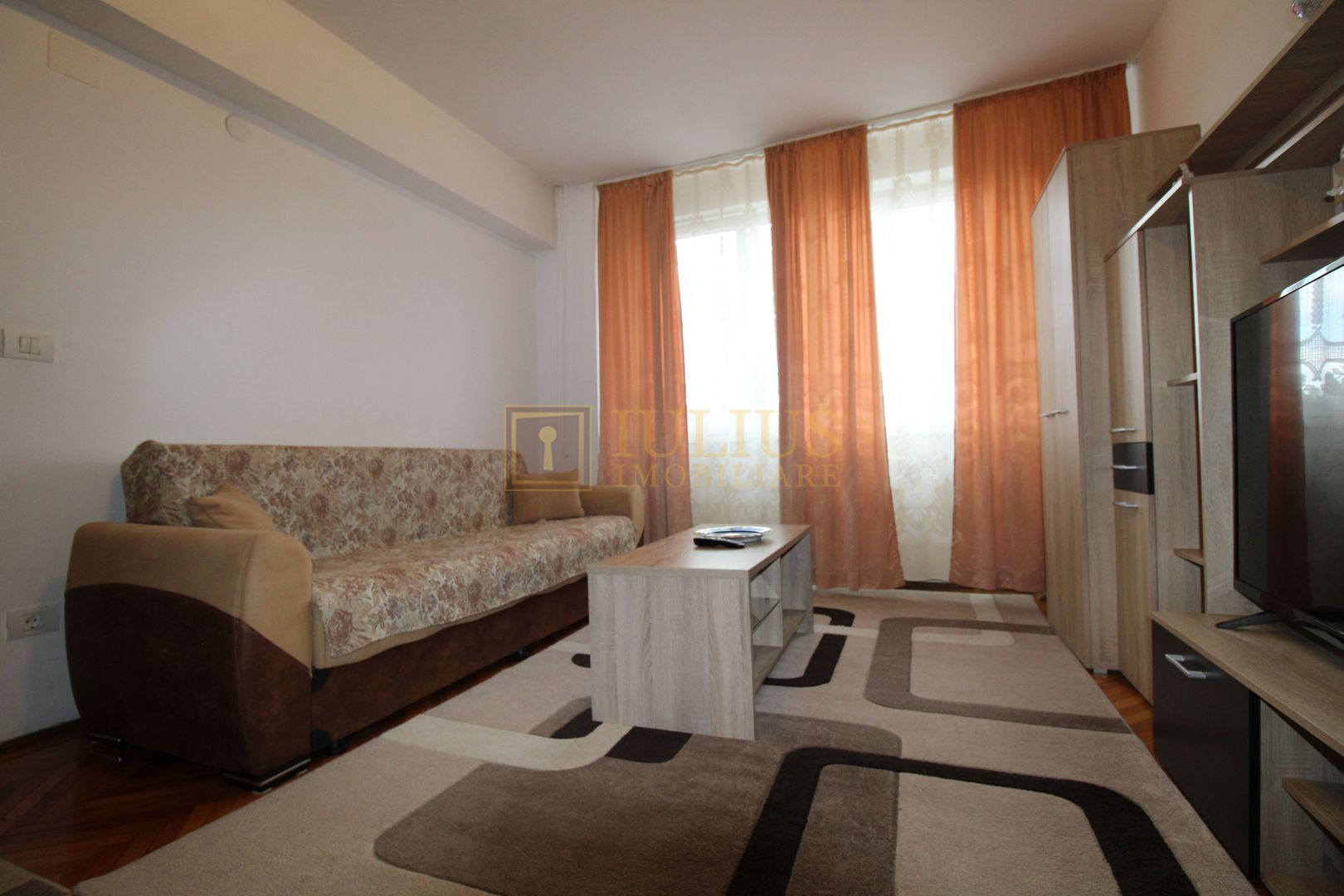 Piata Victoriei, 3 camere, centrala proprie - Poză 3